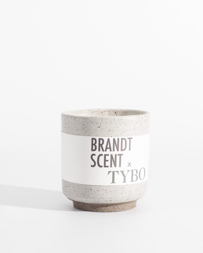 Brandt scent x TYBO - scented candle - ash grey